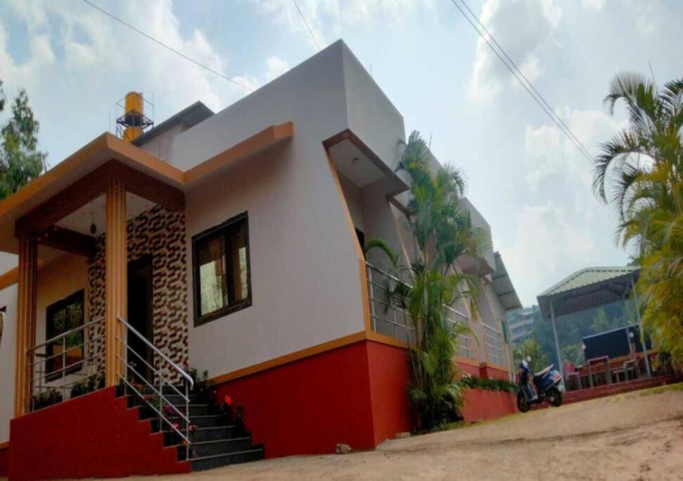 Maple Villa Mahābaleshwar Extérieur photo